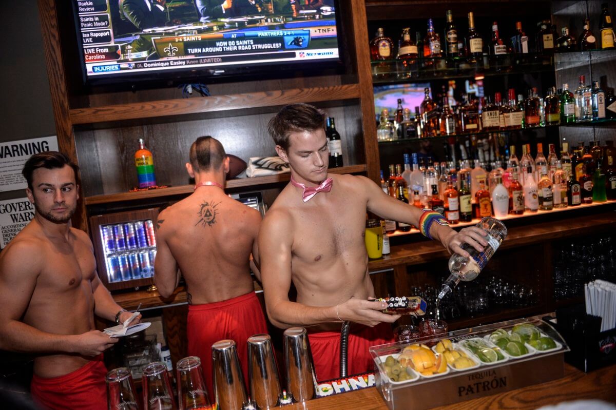 Get Lost Inside Myrtle Beach's Legendary Gay Dolphin Gift Cove